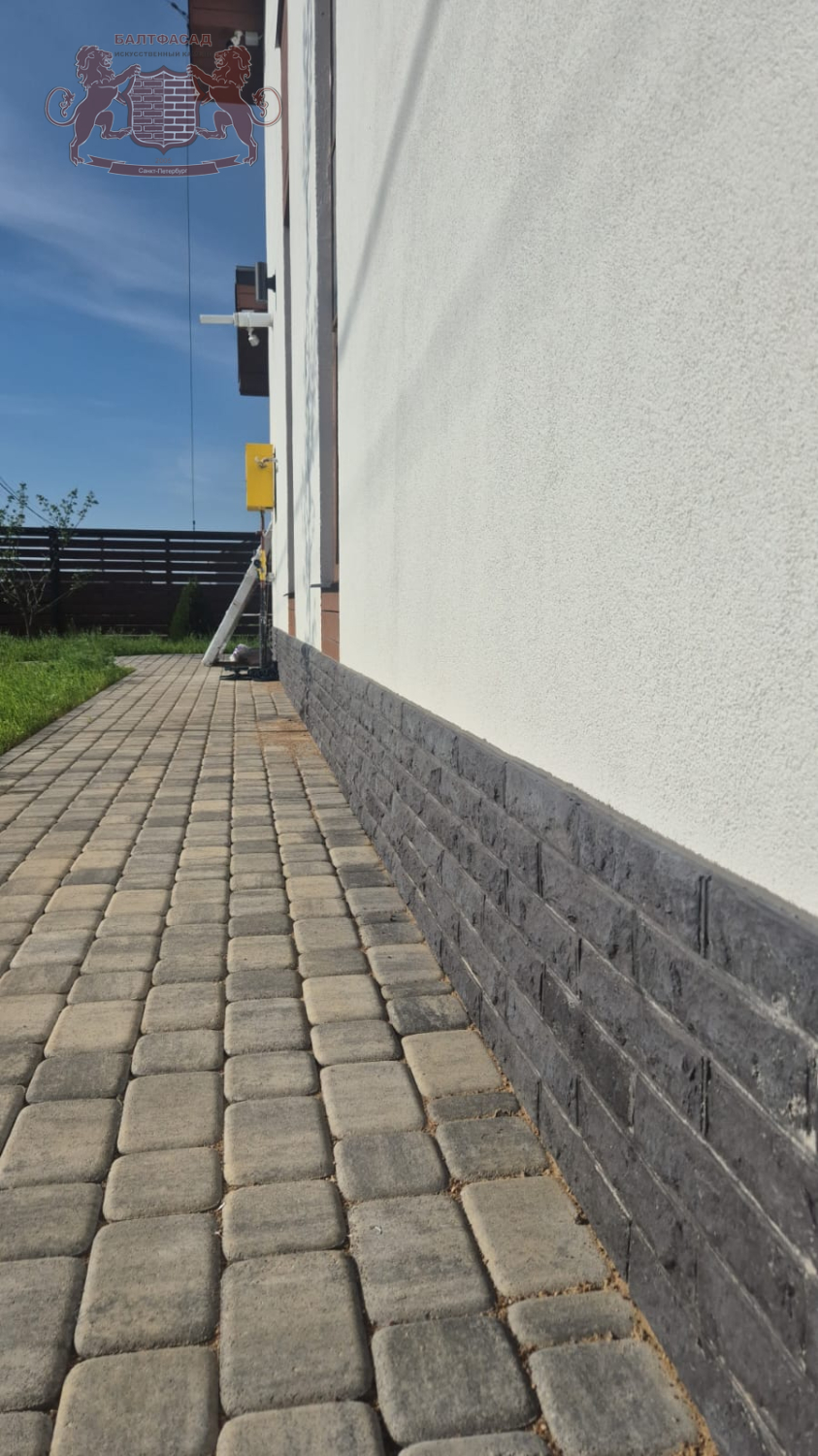 Колотый кирпич 1002